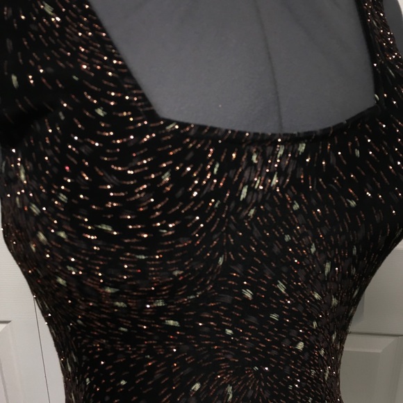 Black knit top with copper and silver sparkles. - Picture 3 of 4